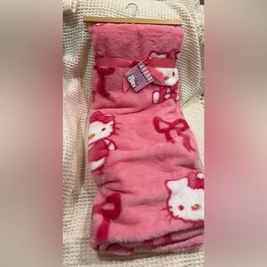Hello kitty bow blanket throw